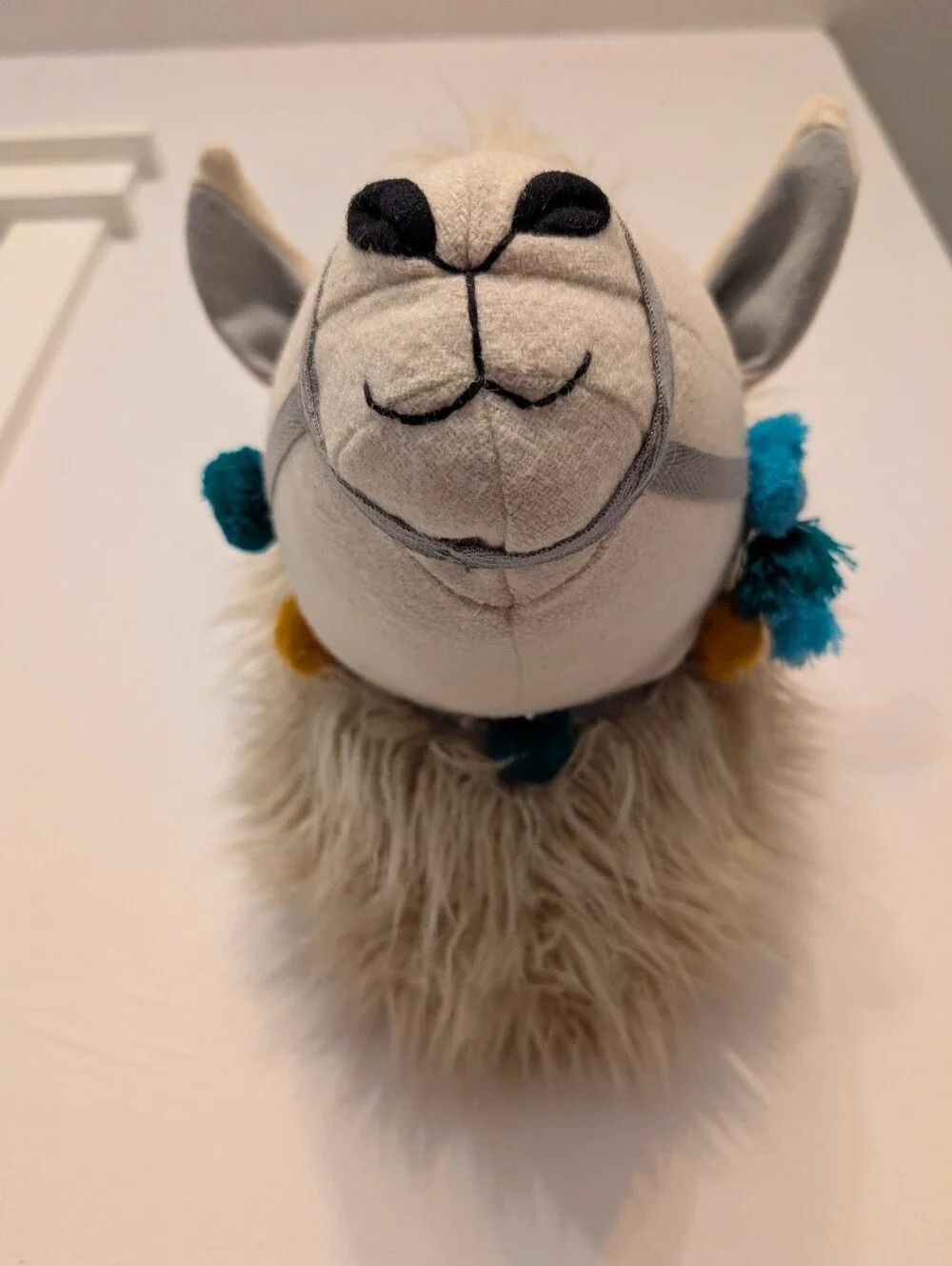 Pillowfort 3D llama Plush Stuffed Head Room Wall Hanging Décor Target 2016